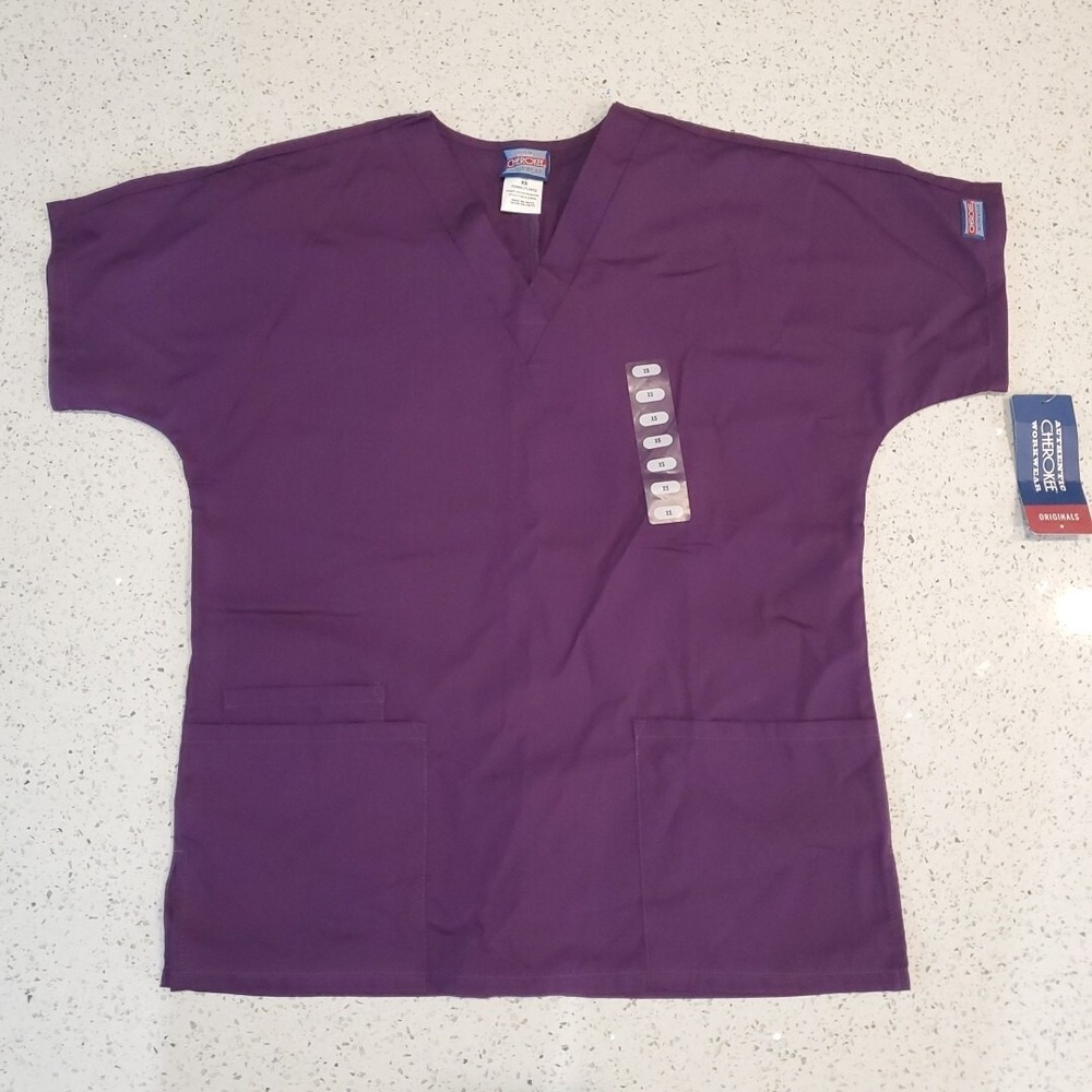 NWT Cherokee Workwear Women's V-Neck Scrub Top Size XS‎ - 4700 Eggplant Purple